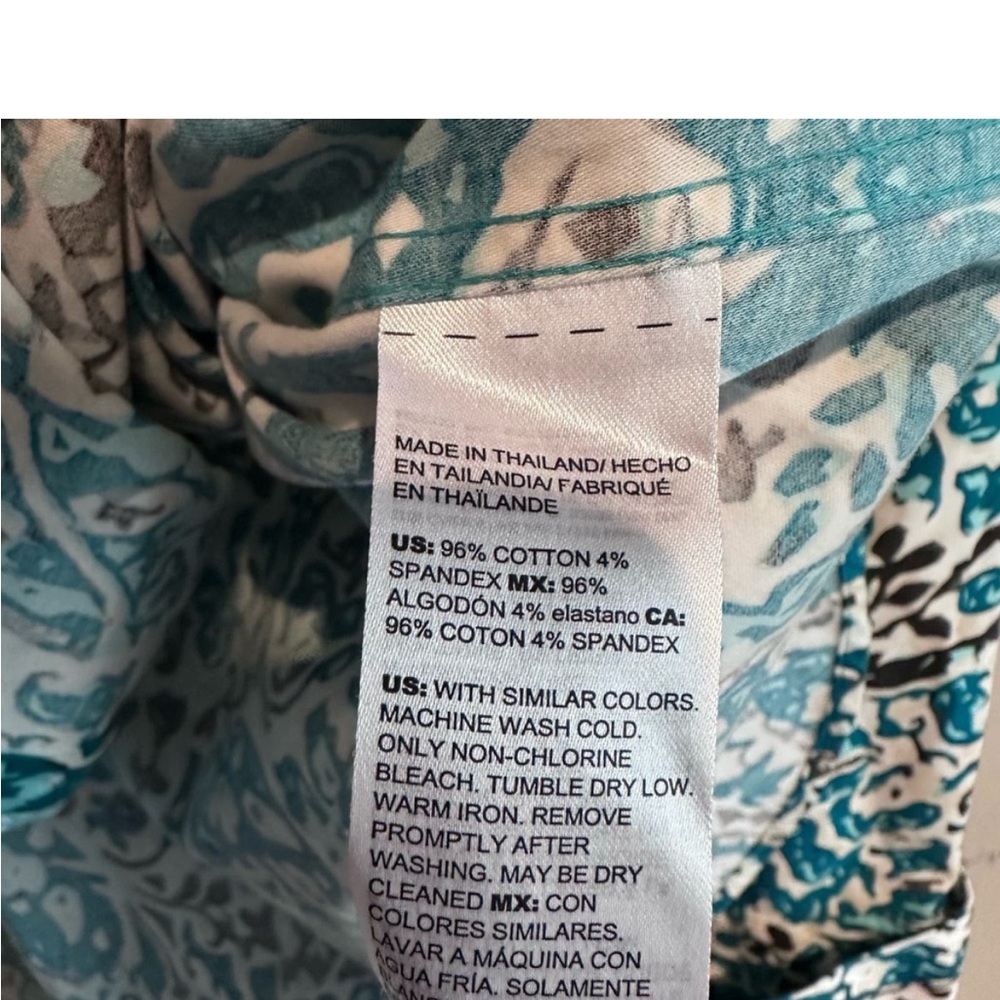 Crisp Cotton Chicos Shirt in Turquoise, Teal, Cobalt & White  3.5 ( 2X) - Picture 6 of 8